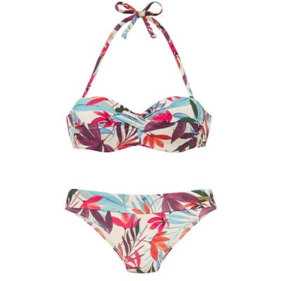 Bikini mit buntem Blumenmuster, Bandeau-Oberteil und Höschen im Tropen-Design.