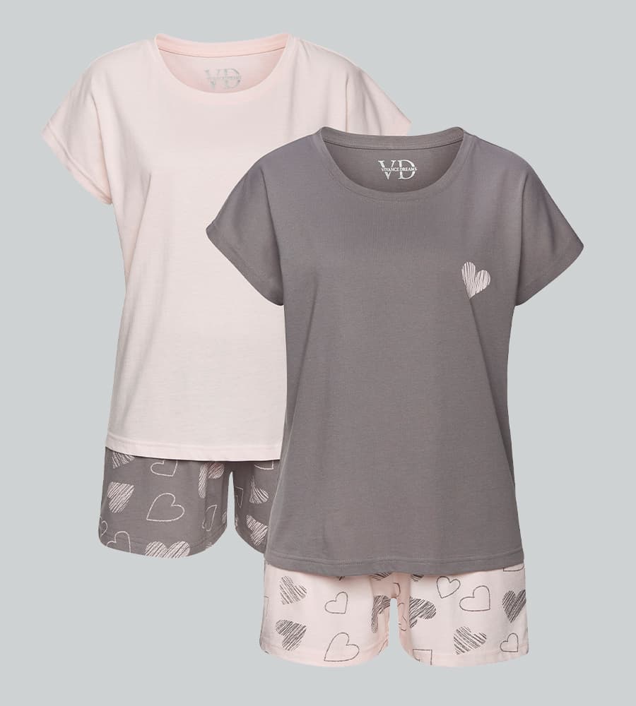Zweiteiliges Damen-Pyjamaset in Grau und Rosa mit kurzen Ärmeln und Shorts, beide mit gezeichneten Herzmotiven